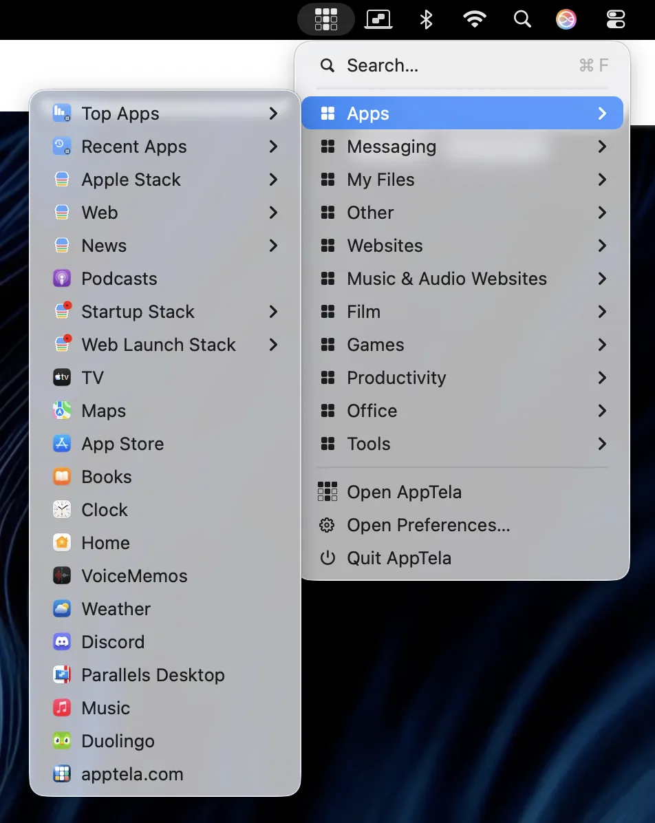 AppTela 메뉴 막대 런처의 Menu (기본값) 스타일 - 자주 사용 앱, 최근 앱, Apple 스택, 웹, 뉴스 및 사용자의 다른 카테고리를 나열하는 계층형 NSMenu 드롭다운.